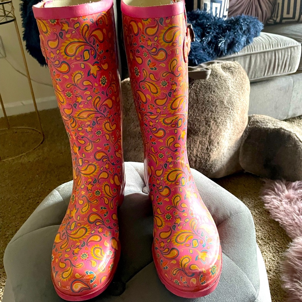 Lower East Side pink multi color rain boots